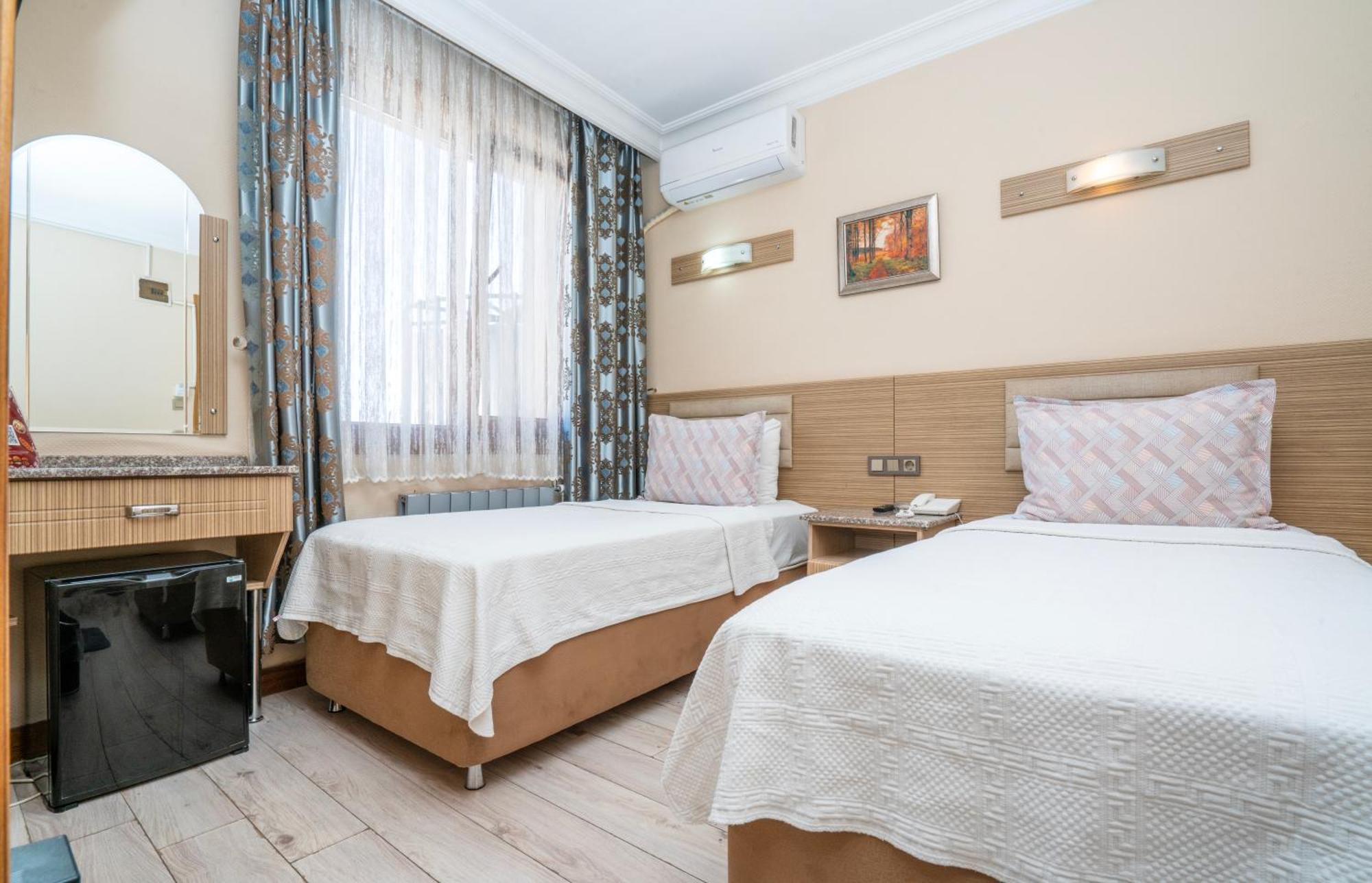 Grand Reis Hotel Istanbul Exterior foto